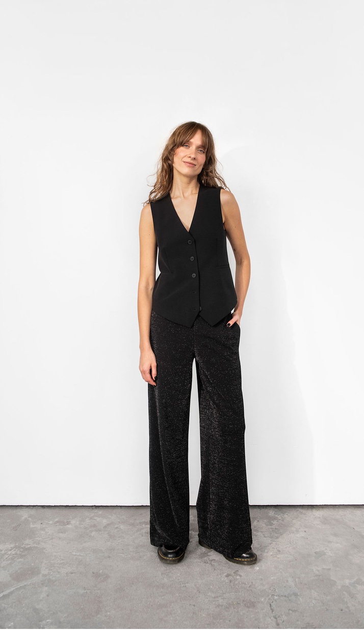 VEST 'PRAGUE' - Look #1